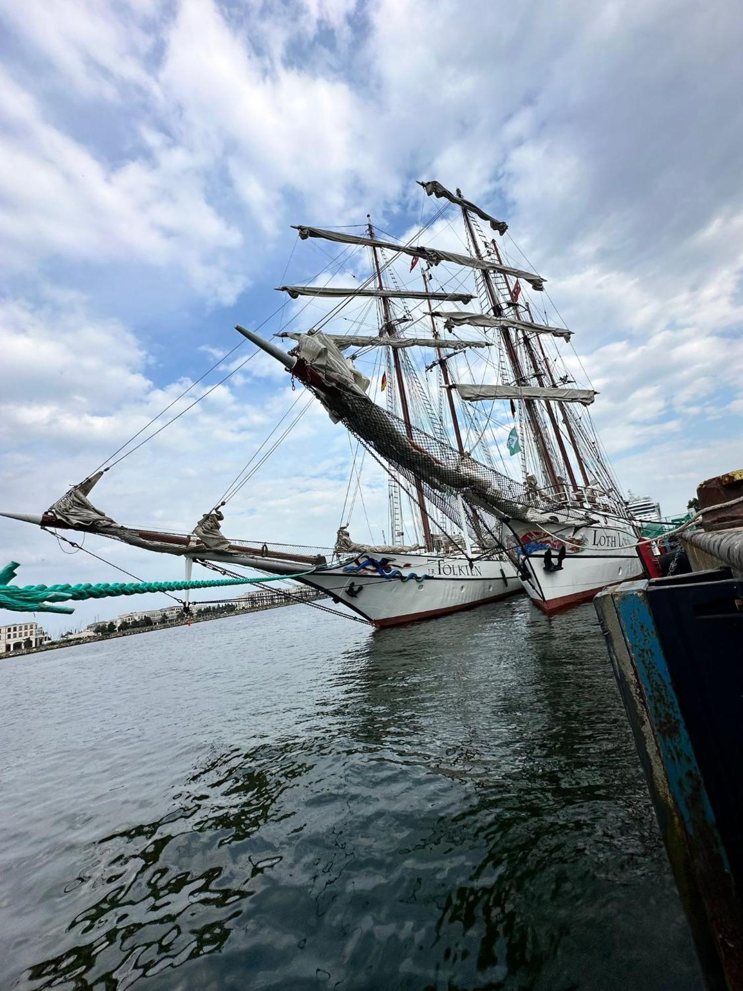 Ferienwohnung Am Strom Rostock Luaran gambar